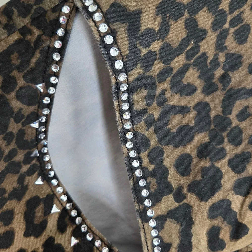 VIP Womens Leopard Print Cutout Jeans Rhinestone Straight Leg Denim Size 13/31 - Picture 3 of 6
